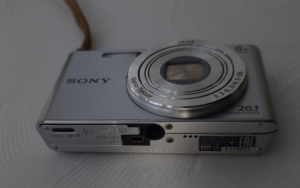sony dsc w830 - купити цифрові фотокамери - Ціна на OLX.ua