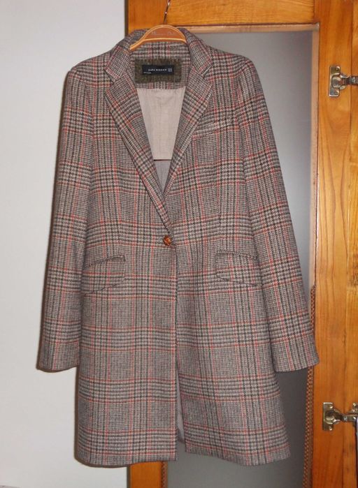 Sobretudo tons terra Zara