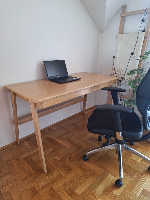 Biurko dębowe 140cm z szufladą (z litego drewna)