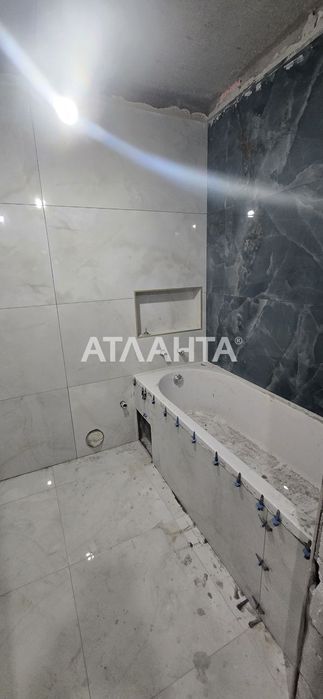 Квартира у Ріел Сіті — ВИГІДНЕ житло з майже готовим ремонтом