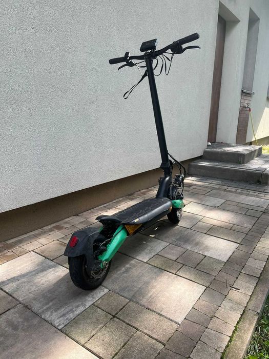 Hulajnoga elektryczna