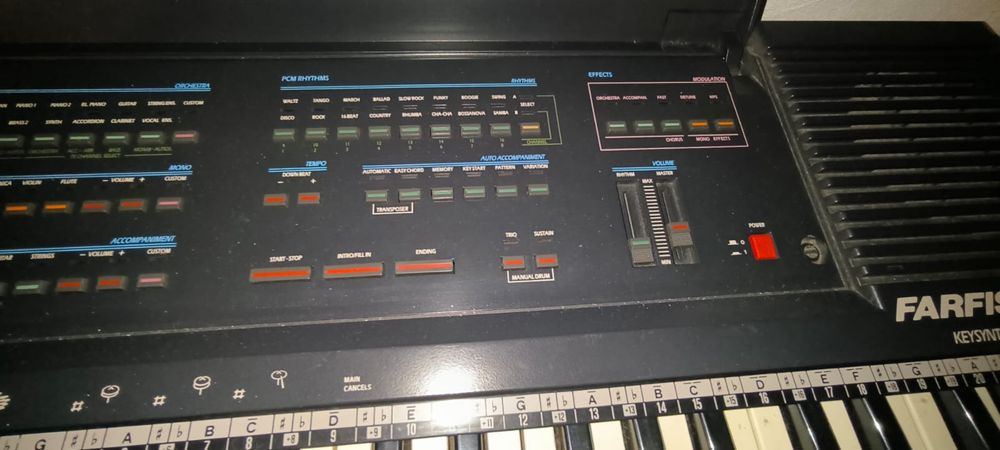 Órgão musical preto