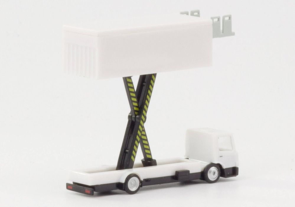 Samochód catering 1/200 Herpa
