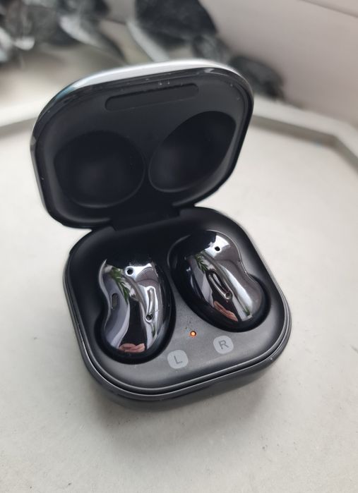 Samsung Galaxy Buds Live Black