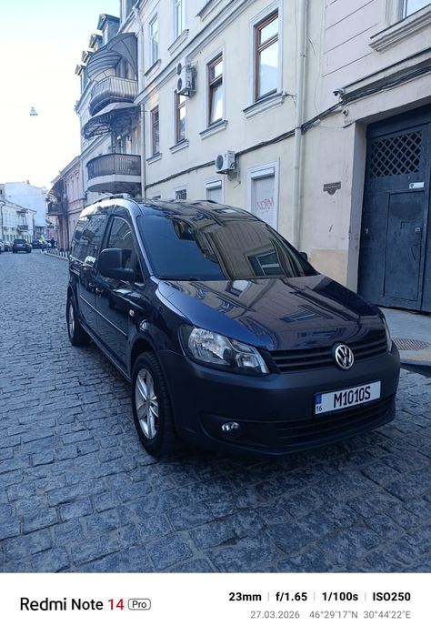 Volkswagen caddy 2011 год дизель