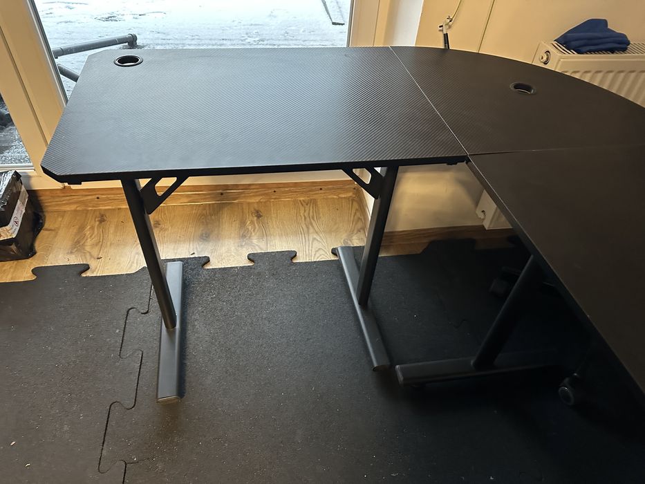 Biurko narożne czarne