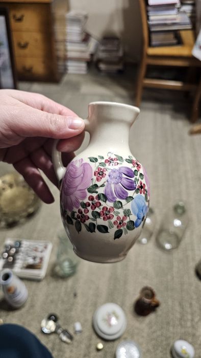 Recznie malowany wazonik