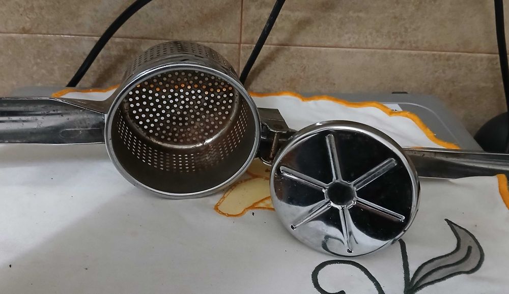 Multi-purpose Crusher422668484309821442