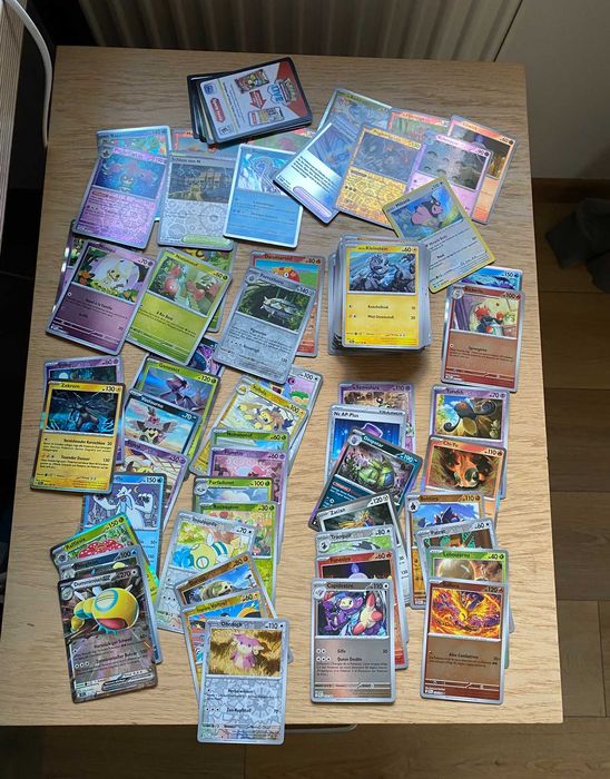 Pokemon TCG Zestaw Kart Holo Reverse + Bulk + Kody