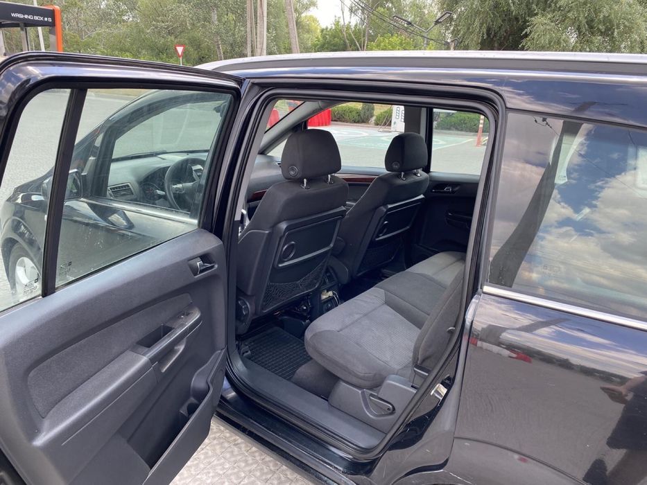 Opel zefira avtomat