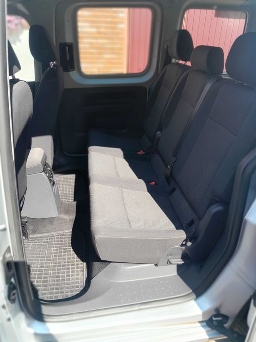 Samochód osobowy vw caddy