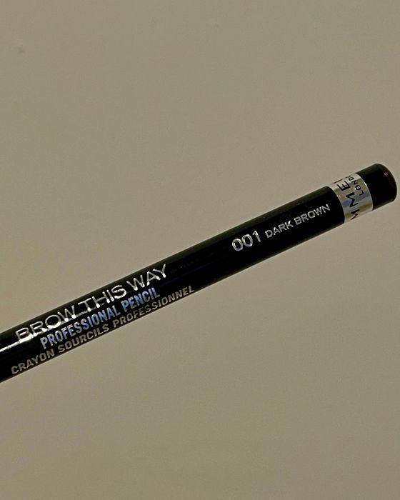 kredka do brwi Rimmel / kosmetyki / makijaż / DARK BROWN 001