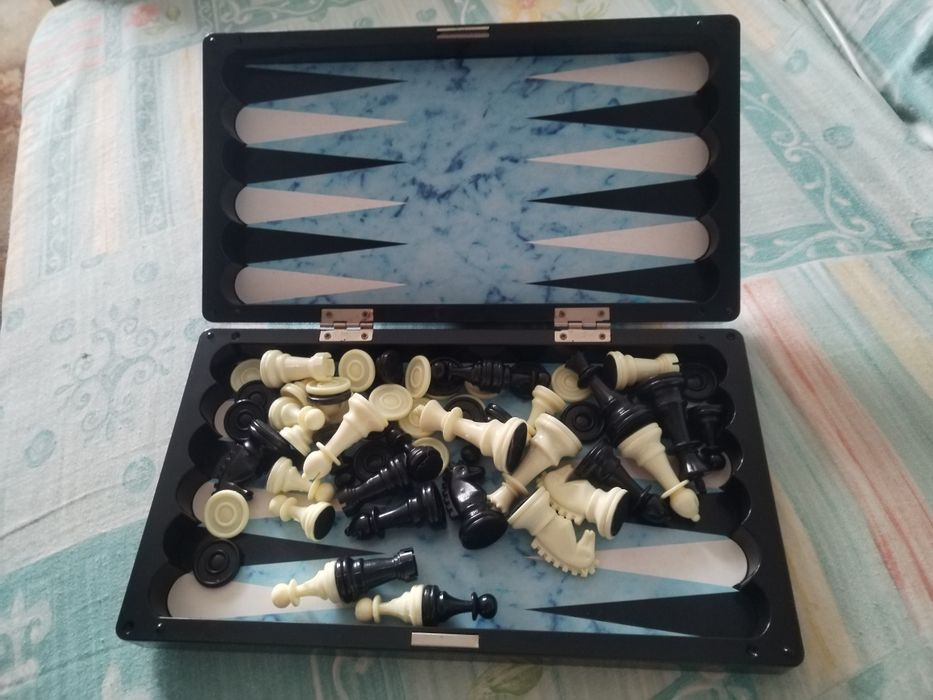 шахматы настольные, игра