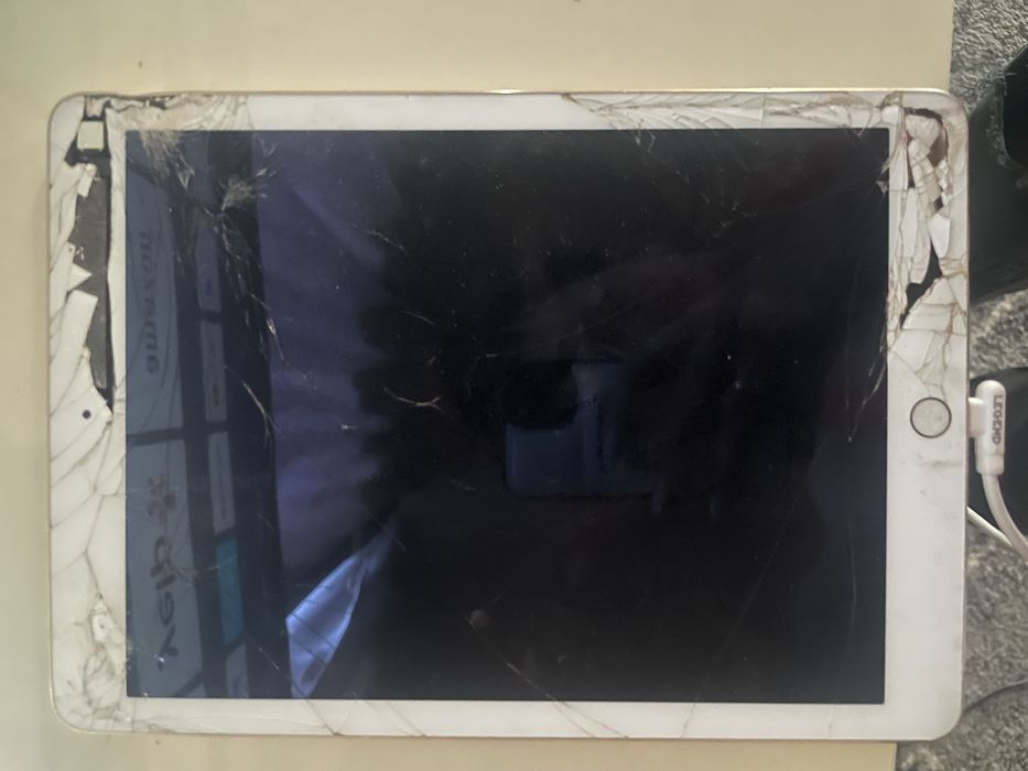 Продам Ipad air 2