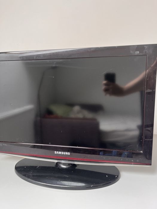 Telewizor Samsung 26 cali LCD LE26C455 HDMI / VGA / Monitor PC
