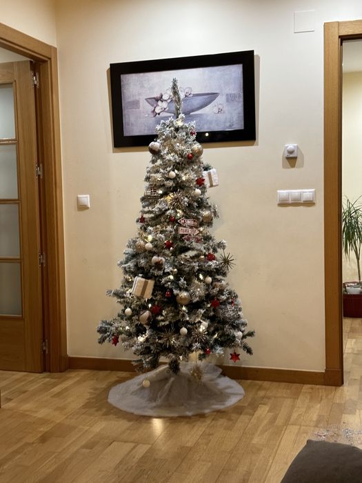 Árvore de Natal nevada 180 cm