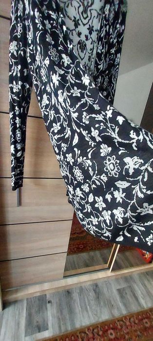 Swetr kardigan długi