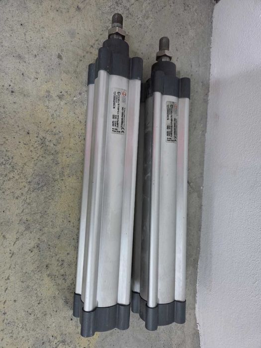 Cilindros Pneumáticos