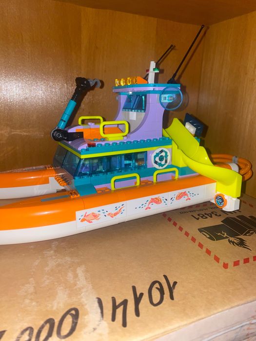 Продам Lego friends 41734