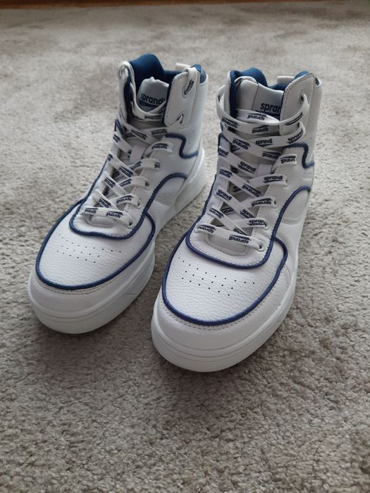 Buty sportowe firmy Sprandi, rozmiar 39
