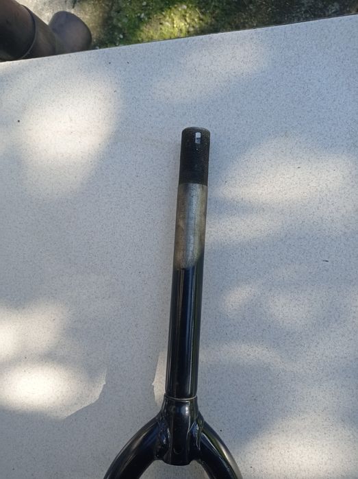 Widelec roweru 26" czarny