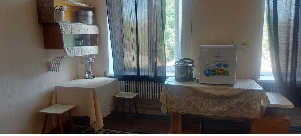 Сдам комнату в центре Днепра в коммунальной квартире от хозяина