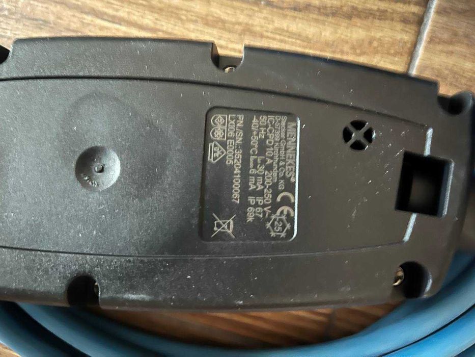 Зарядний пристрій MENNEKES  MAZDA CX-60 CX-30