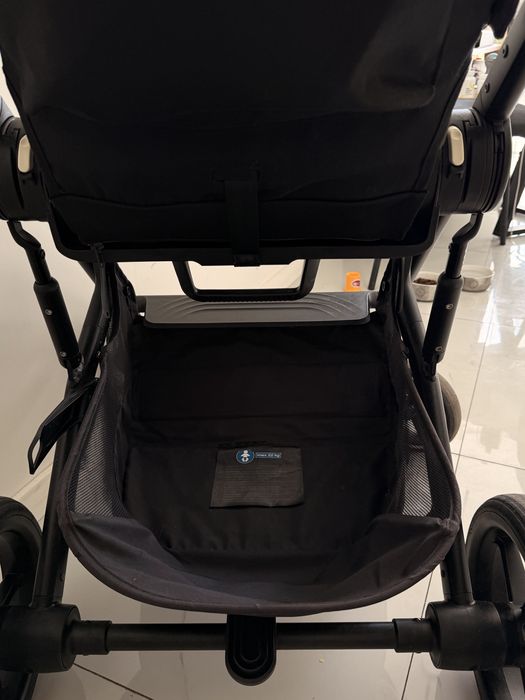 Прогулянкова коляска Cybex Balios S LUX Moon Black