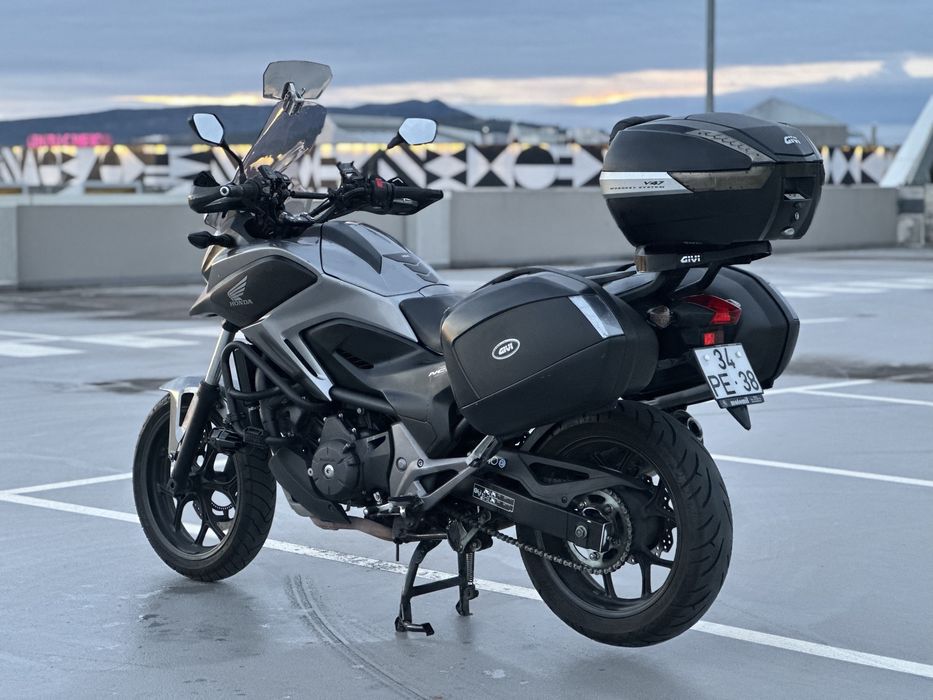 Honda NC750X - Full Extras!