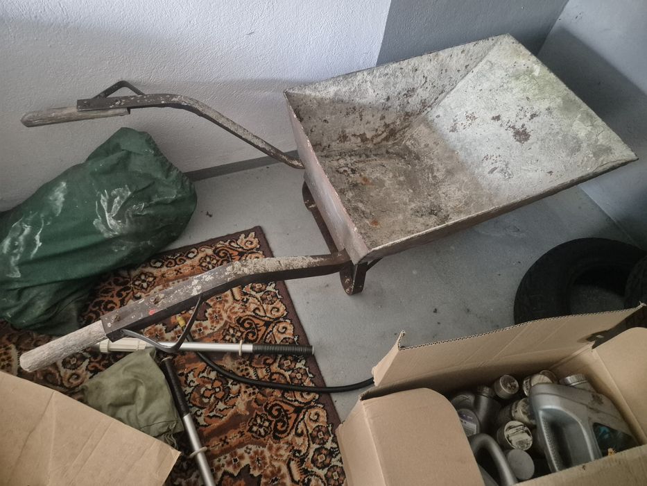 Taczka budowlana mocna solidna stalowa