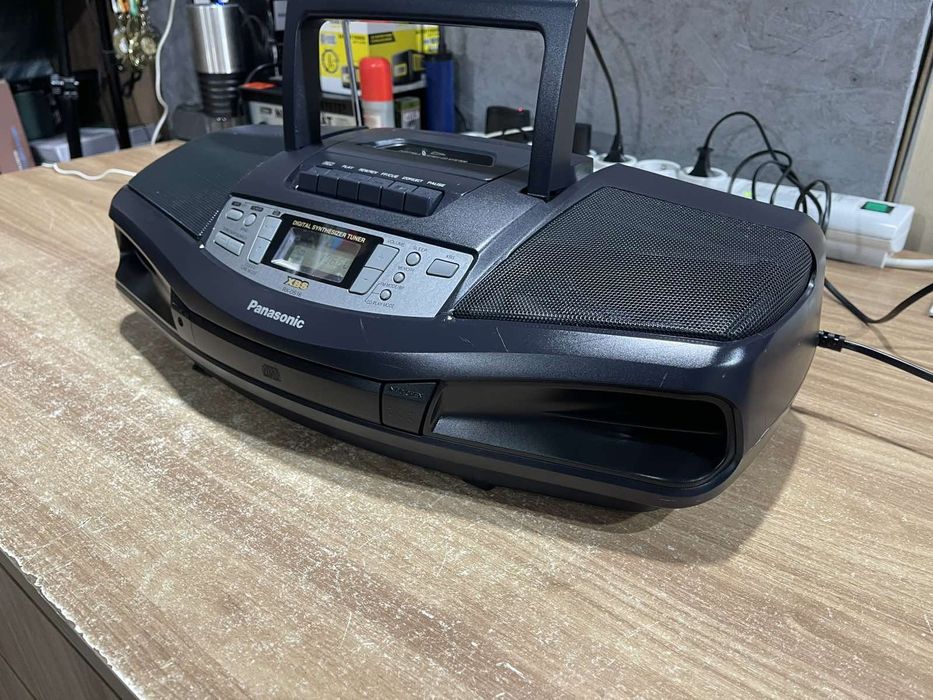 Магнітола Panasonic