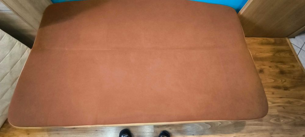 sprzedam wersalkę w dobrym stanie