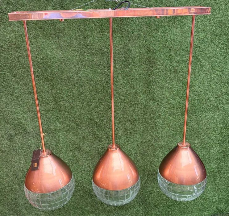 Candeeiro de teto 3 lumes acamamento em cobre 77 cm de altura