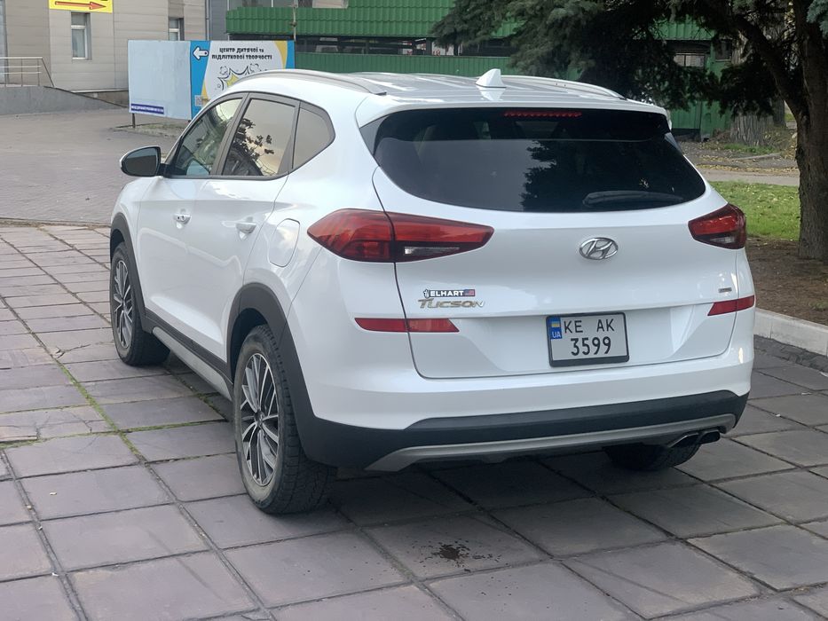 Продаи Hyundai tukcon 2019 года выпуска в идеальном состояни