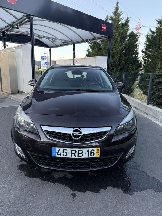 Opel Astra J Hatchback 1.7cdti