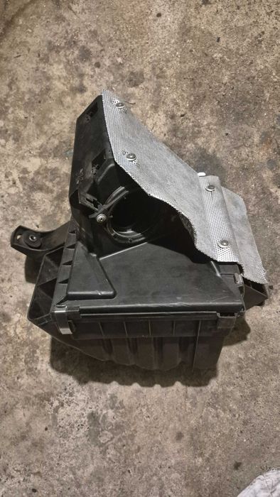 AUDI A4 B5/A6 C5/PASSAT B5 - Caixas de filtro ar originais Impecáveis