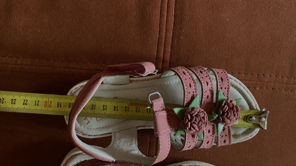 Босоніжки дитячі розмір 28