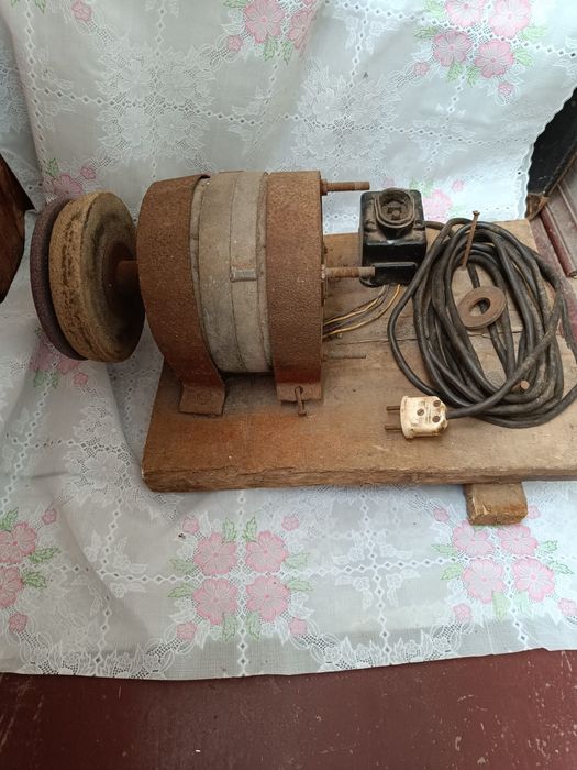 Электроточило Точило Наждак Электронаждак Заточной станок СССР Точилка