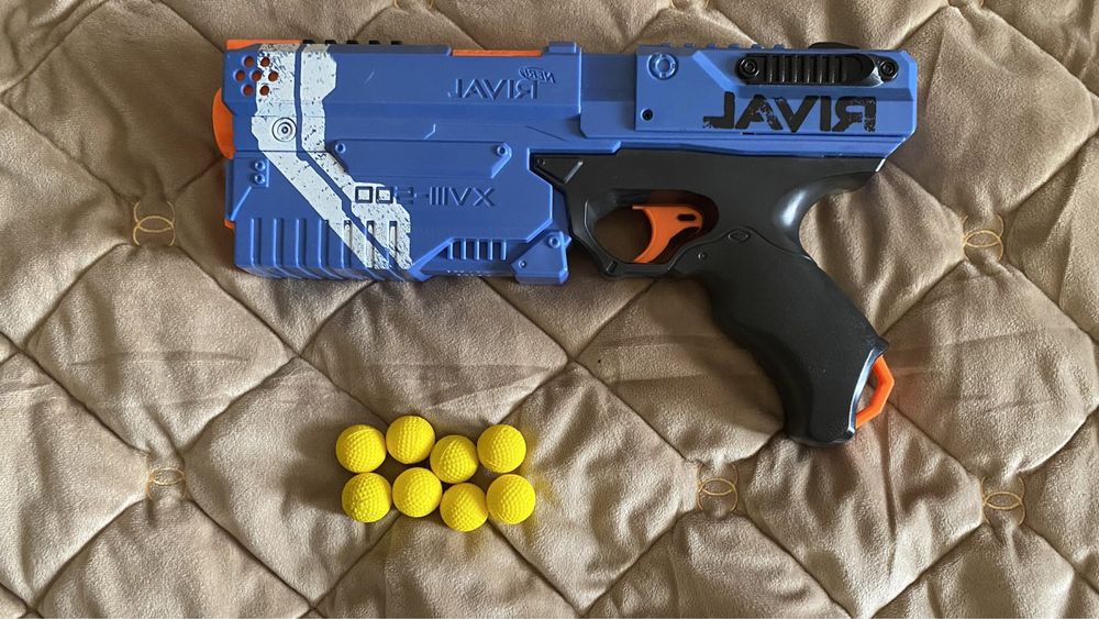 Бластер Nerf Rival
