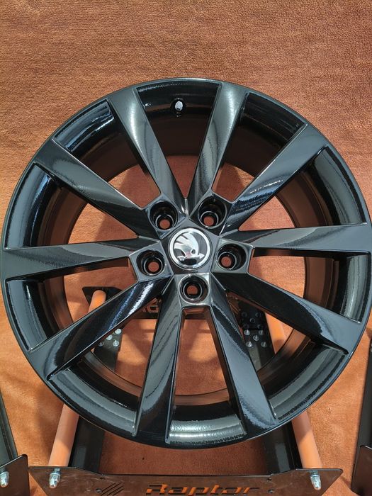 Felgi aluminiowe 18 '5x112 oryginalne Skoda VW Seat