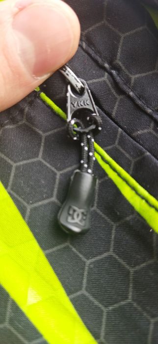 Шорты DCshoeco в отличном состоянии