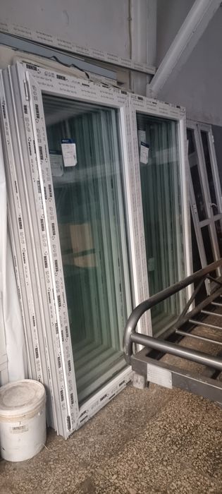 Janelas e portas usadas