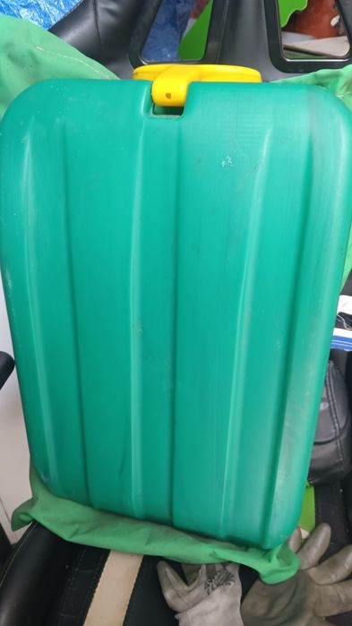 Sanki jeździk na snieg