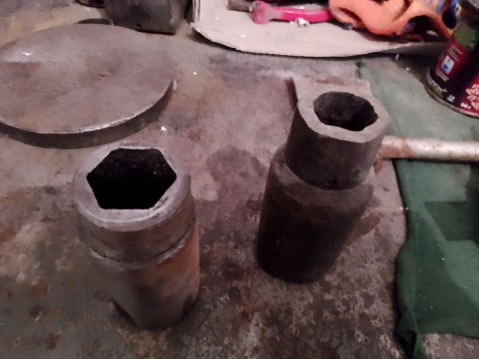 Головка шестигранна під вороток,ковані,точені,рожкові ключі.