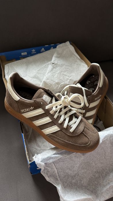 Adidas spezial оригінал