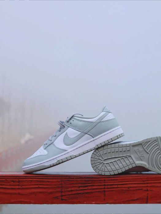 Męskie trampki Nike Dunk, rozmiar R.39-oryginalne i fabrycznie nowe.