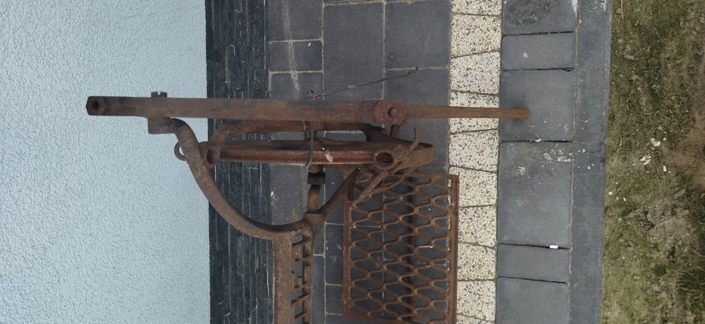 Podstawa maszyny Singer