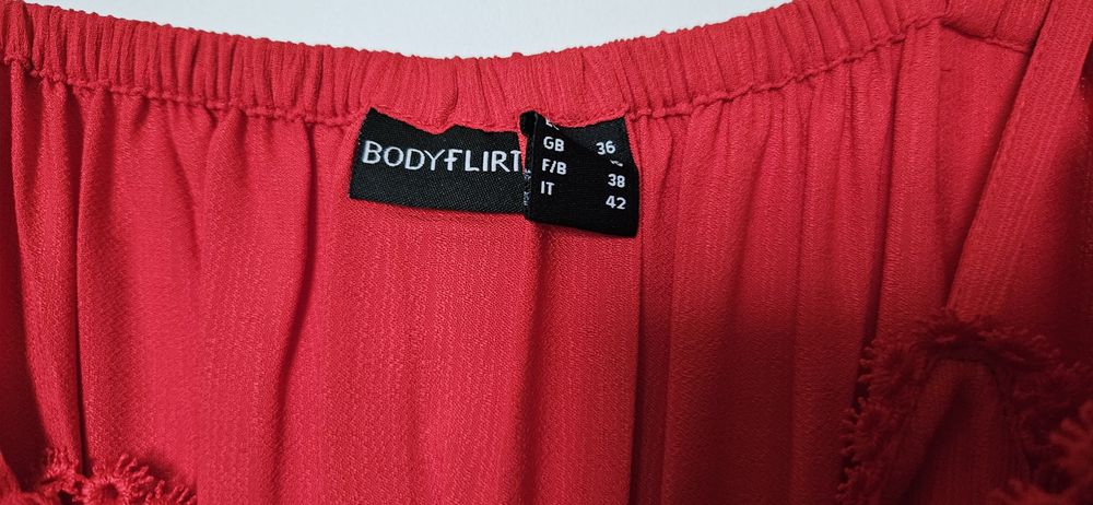 Sukienka Bodyflirt r.36 bdb