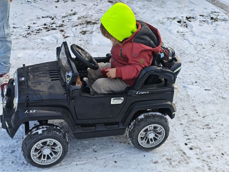 Samochód auto na akumulator z pilotem