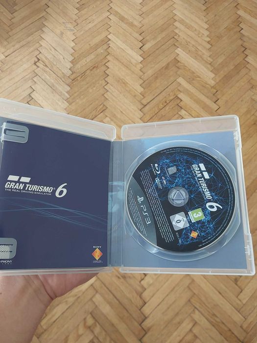 KOMPLET 2  gry do ps3 w bardzo dobrym stanie BEZ ZARYSOWANIA